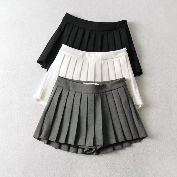 Pleated skirt